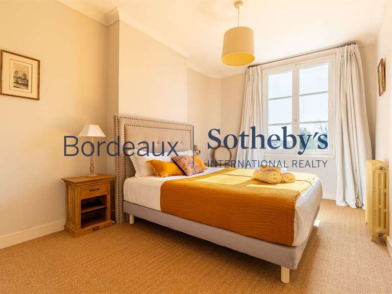 Maison Bordeaux - 7 chambres - 764m²