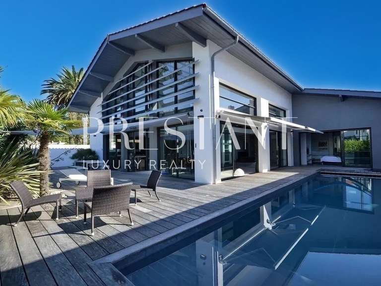Maison Biarritz - 5 chambres - 400m²