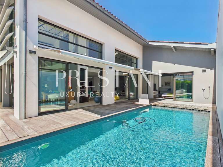 Maison Biarritz - 5 chambres - 400m²