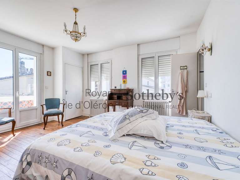 House Royan - 6 bedrooms - 201m²