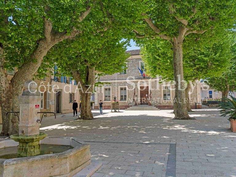 Maison Plan-de-la-Tour - 7 chambres - 385m²