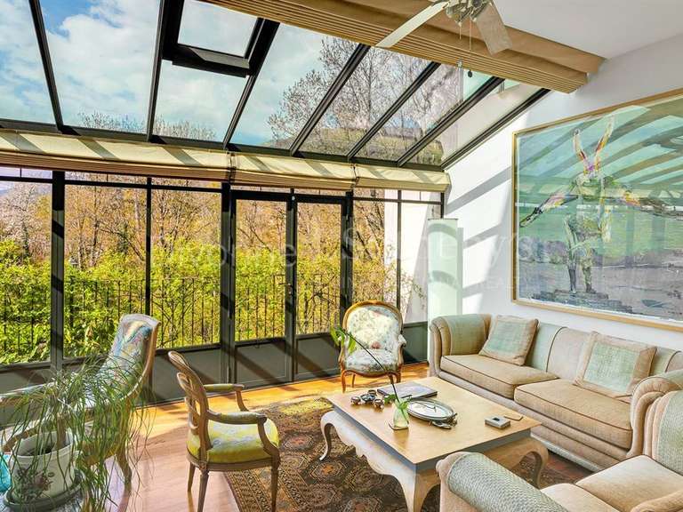 Maison Gex - 6 chambres - 420m²