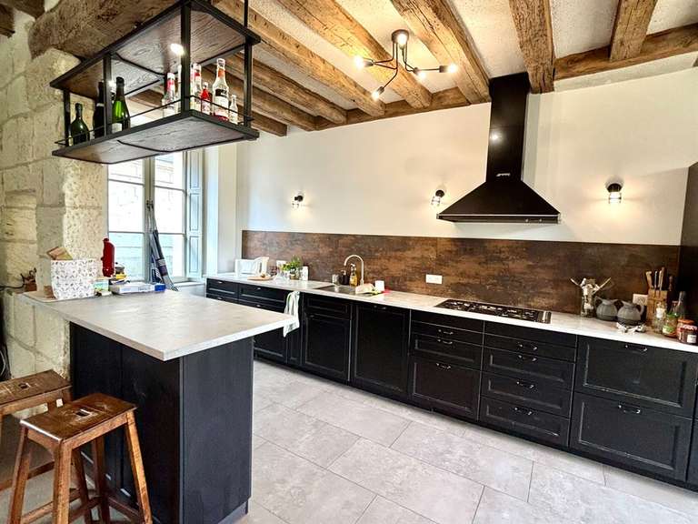 House Loches - 5 bedrooms - 327m²