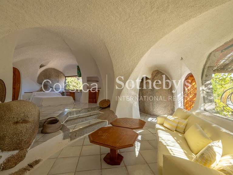 Maison Bonifacio - 8 chambres - 600m²