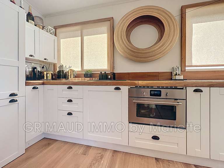 Villa Grimaud - 7 bedrooms - 280m²