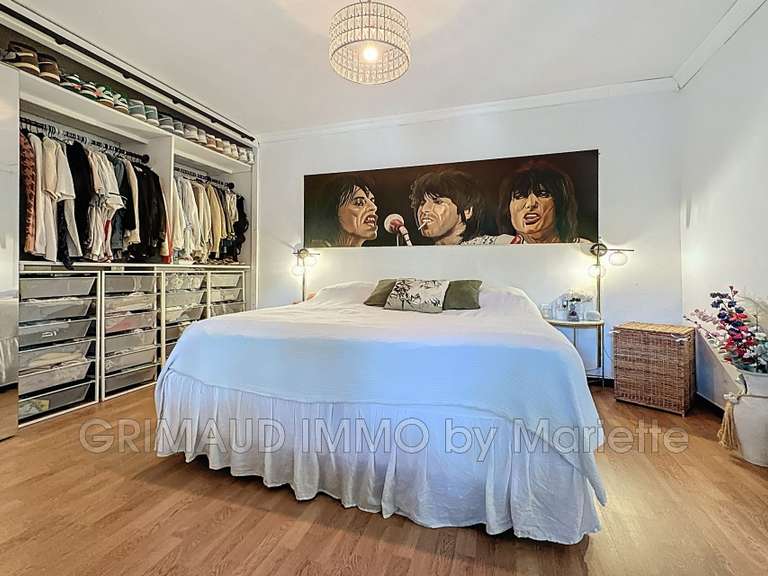 Villa Grimaud - 7 bedrooms - 280m²