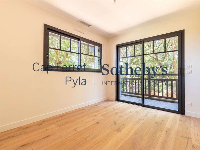 Maison Pyla-sur-mer - 7 chambres - 300m²