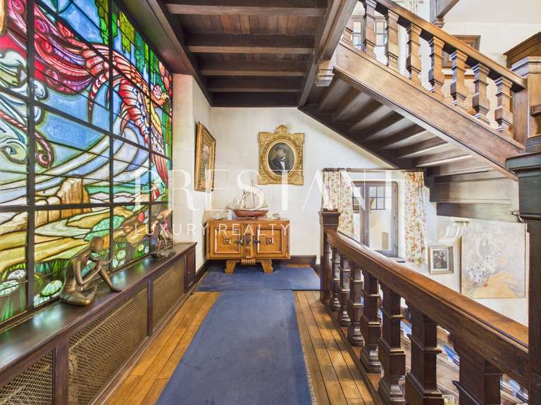 House Bayonne - 8 bedrooms - 470m²