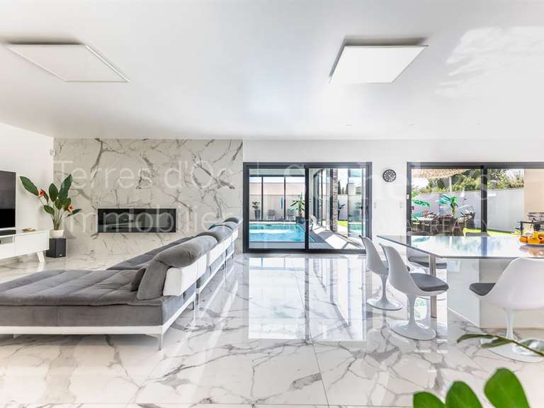 House Thuir - 4 bedrooms - 250m²