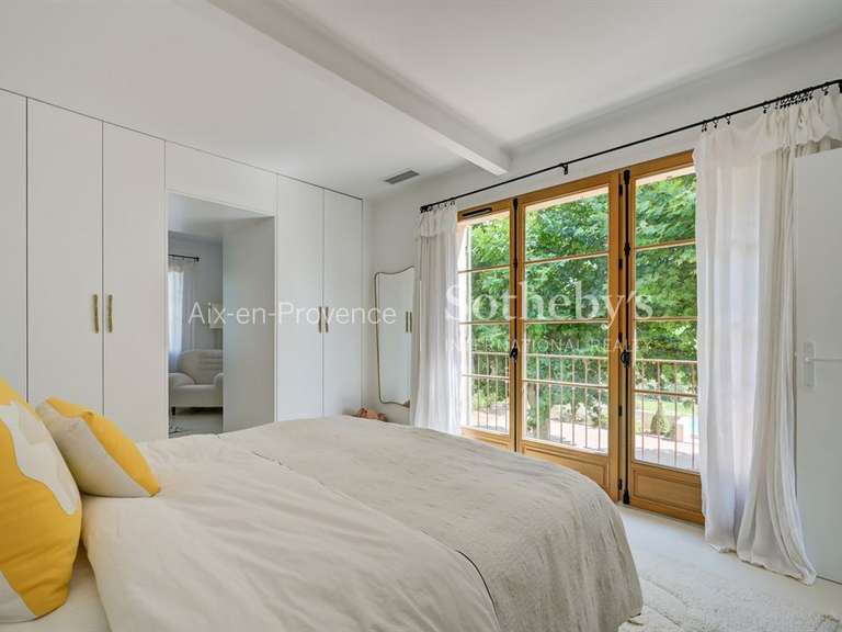 Maison Aix-en-Provence - 6 chambres - 340m²