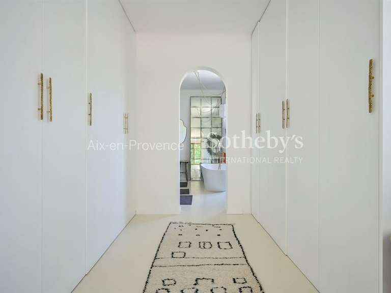 Maison Aix-en-Provence - 6 chambres - 340m²