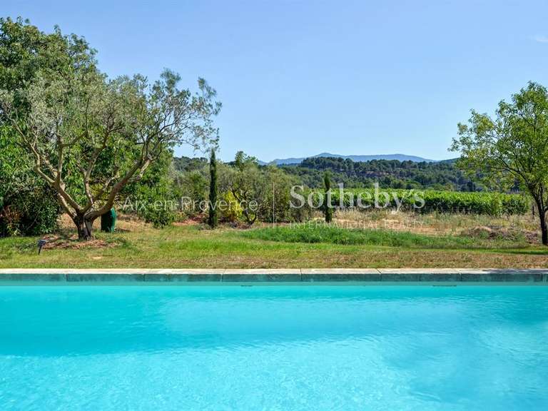 Maison Aix-en-Provence - 6 chambres - 340m²