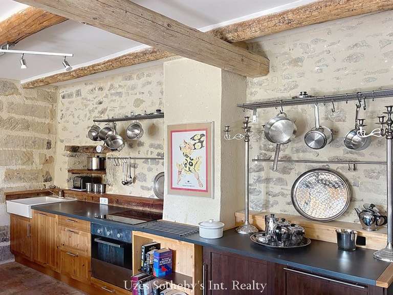 Maison Uzès - 7 chambres - 330m²
