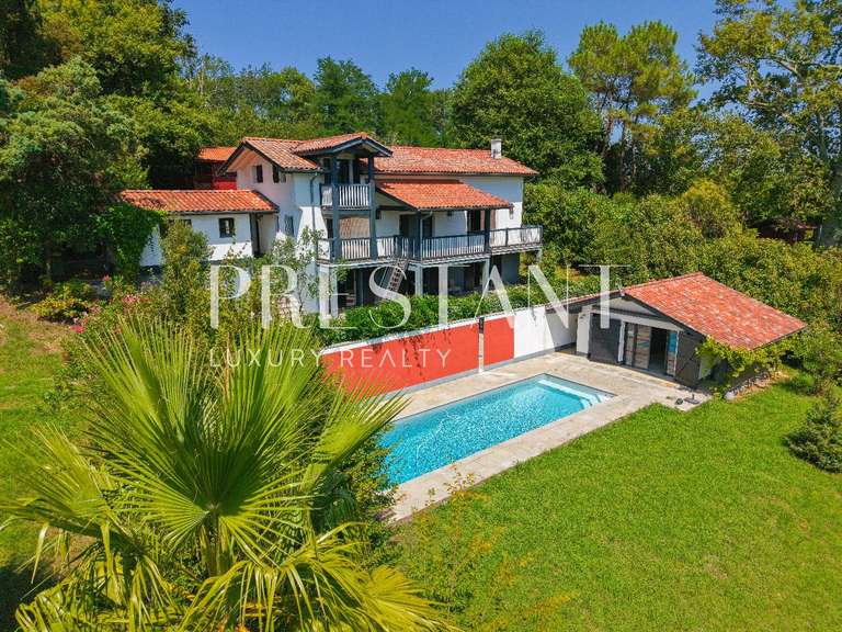Maison Arbonne - 5 chambres - 200m²
