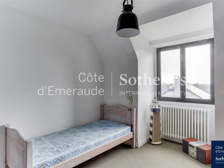 Maison Rotheneuf - 5 chambres - 147m²
