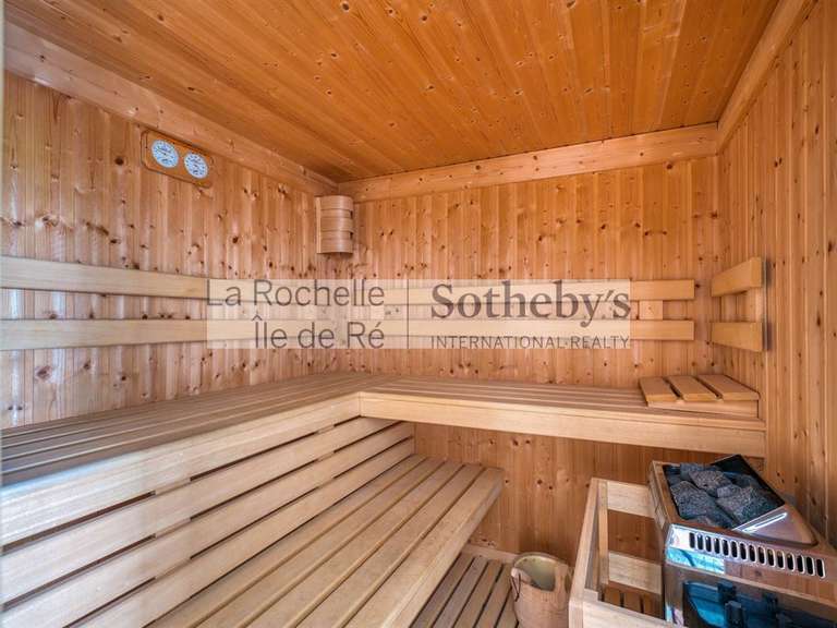 Maison Sainte-Marie-de-Ré - 3 chambres - 480m²