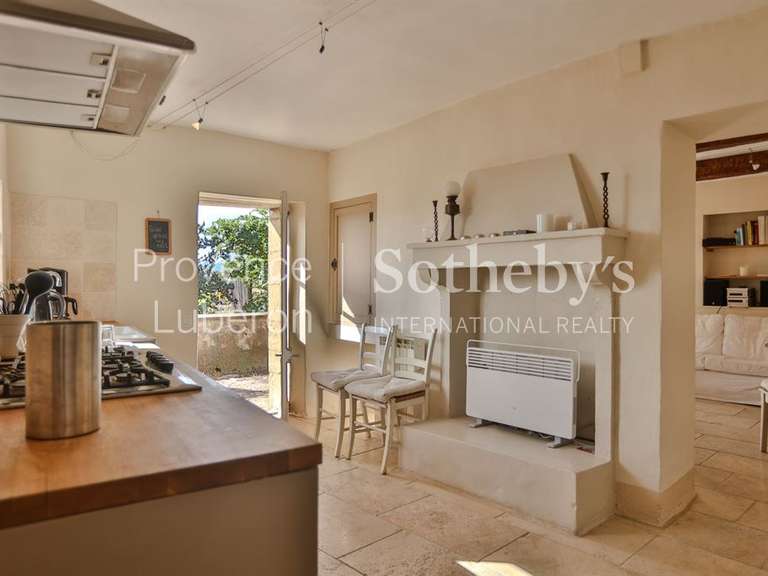 Maison Gordes - 2 chambres - 50m²