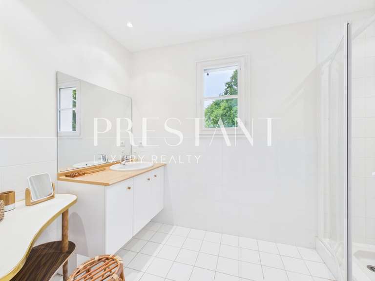Maison Arcangues - 5 chambres - 250m²