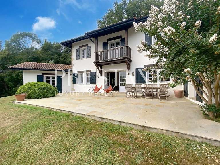 Maison Arcangues - 5 chambres - 250m²