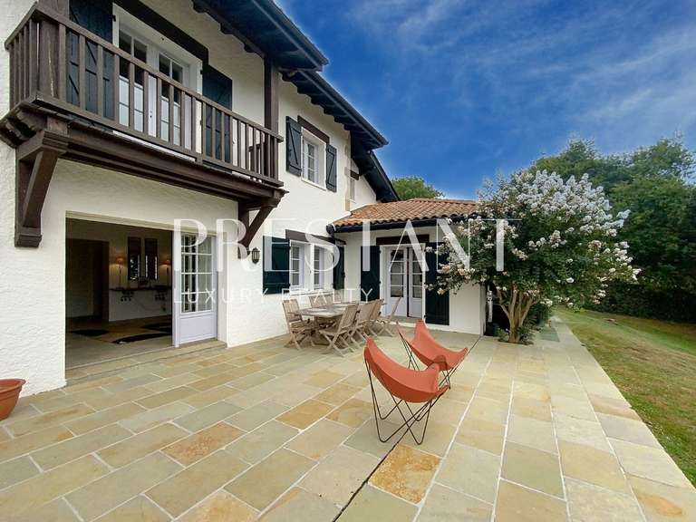Maison Arcangues - 5 chambres - 250m²