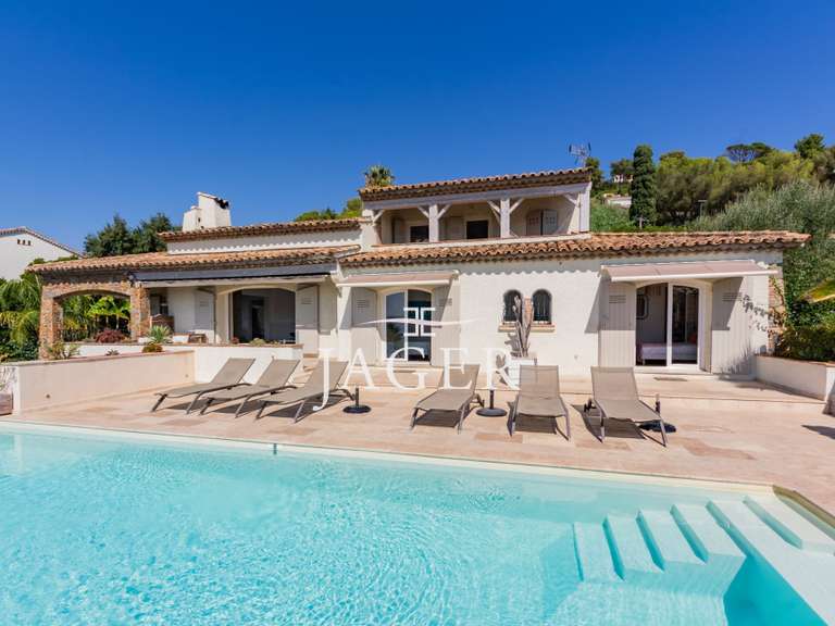 Villa avec Vue sur mer Les issambres - 6 chambres - 298m²