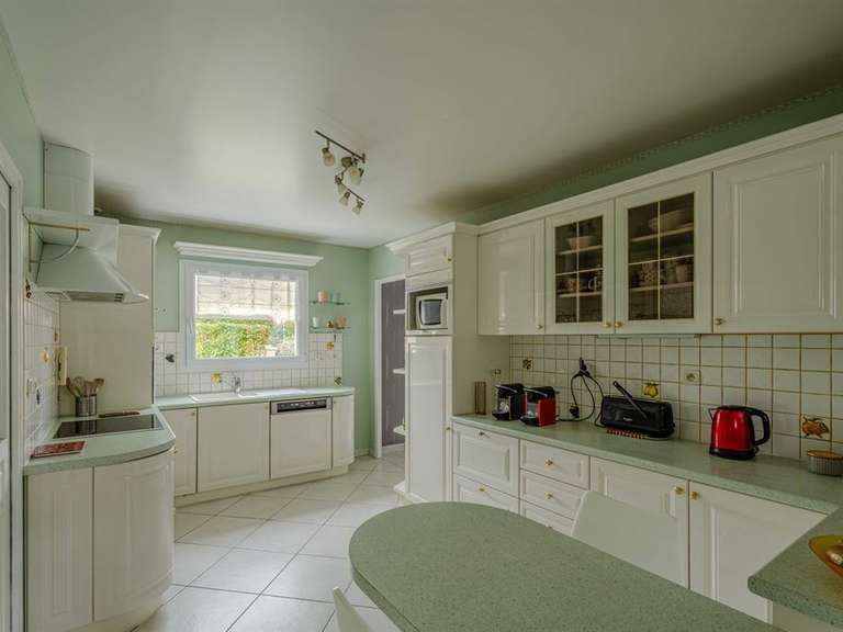 Maison Bernières-sur-Mer - 5 chambres - 169m²