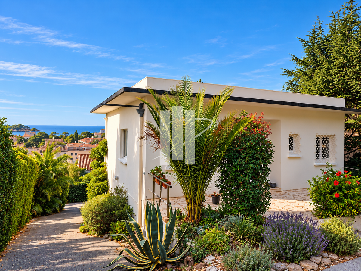 Maison Agay