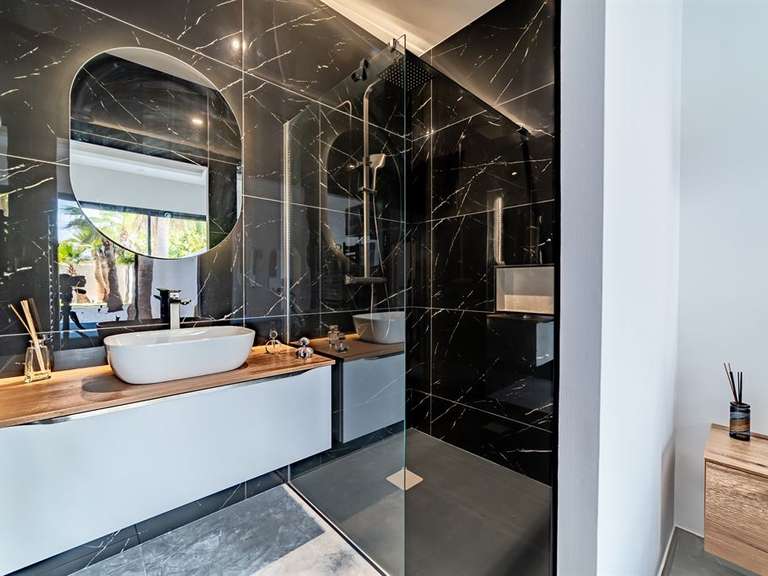 Maison Agde - 3 chambres - 145m²