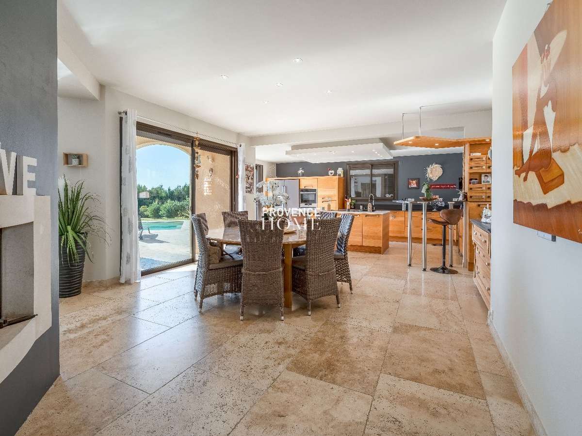 Maison Roussillon