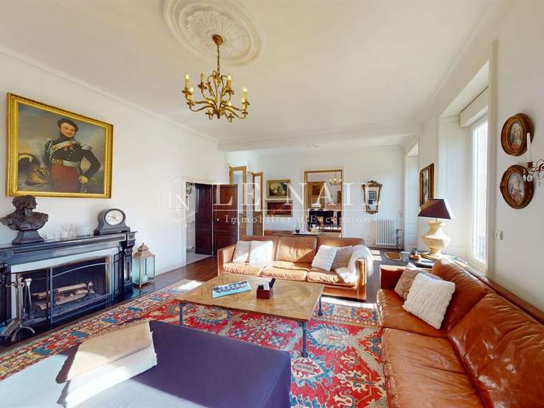 Maison Châlus - 8 chambres - 405m²