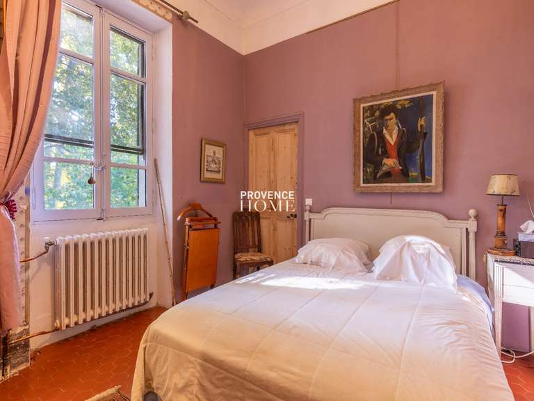 Maison Le Thor - 5 chambres - 272m²