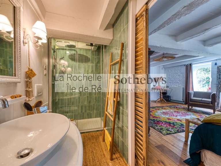 Maison Saint-Xandre - 5 chambres - 254m²