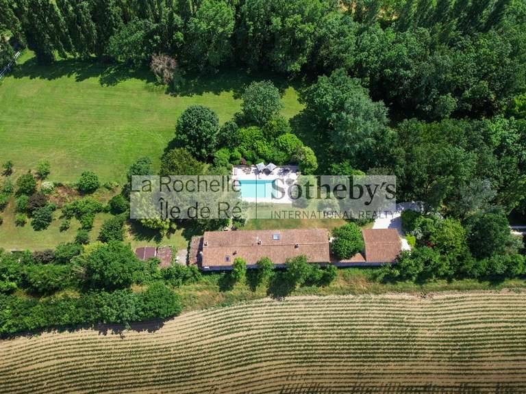 Maison Saint-Xandre - 5 chambres - 254m²