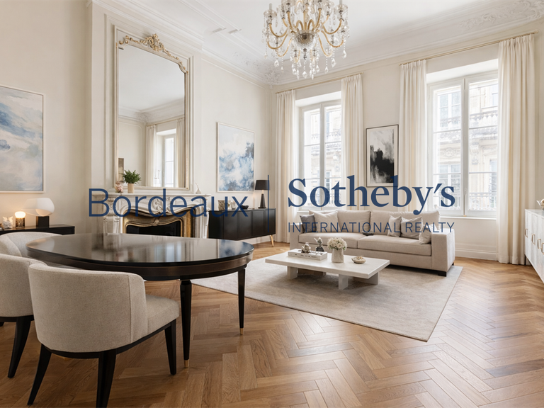 Maison Bordeaux - 9 chambres - 432m²