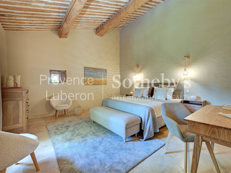Maison Roussillon - 7 chambres - 600m²