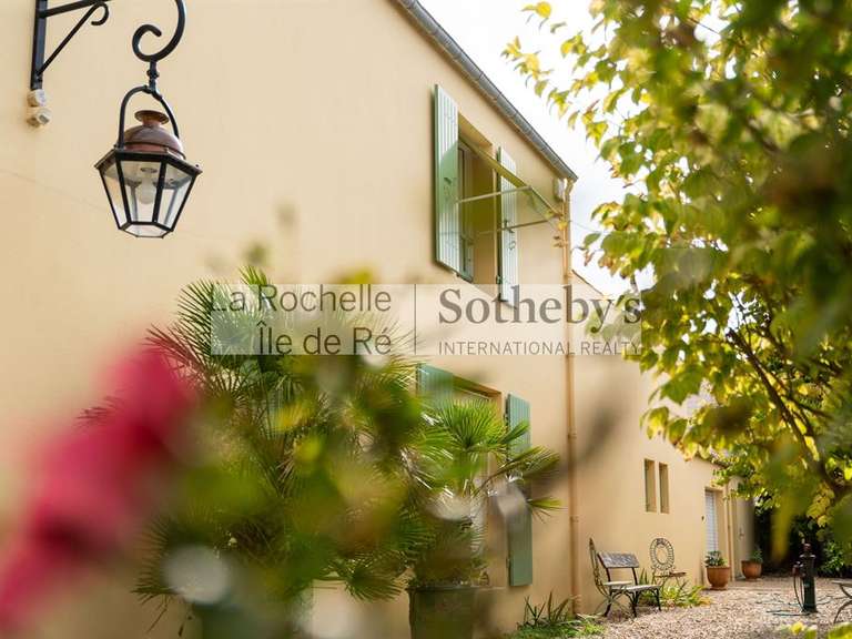 House Châtelaillon-Plage - 4 bedrooms - 250m²