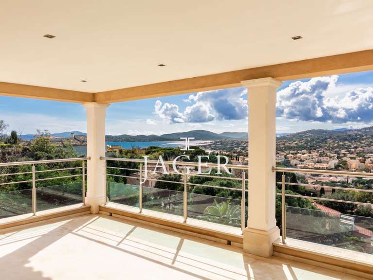 Villa with Sea view Sainte-Maxime - 5 bedrooms - 250m²