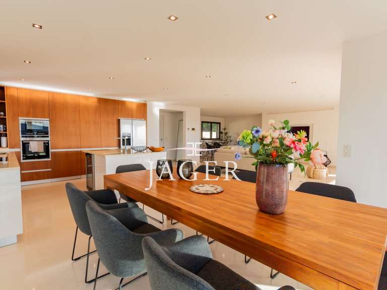 Villa with Sea view Sainte-Maxime - 5 bedrooms - 250m²
