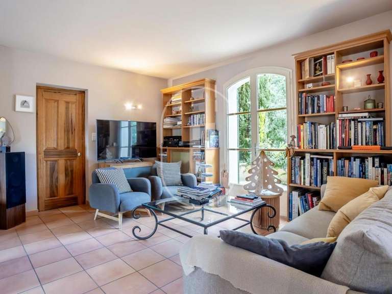 Villa Carpentras - 4 bedrooms - 191m²