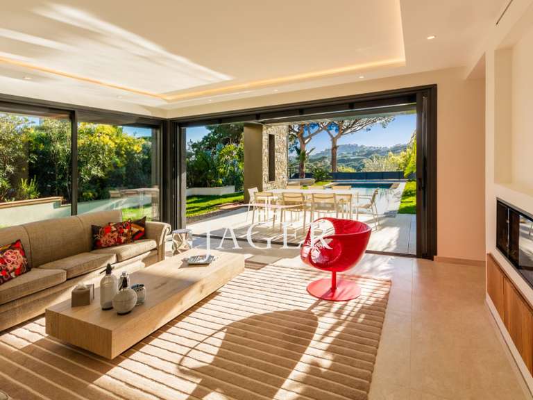 Villa with Sea view Sainte-Maxime - 4 bedrooms - 300m²