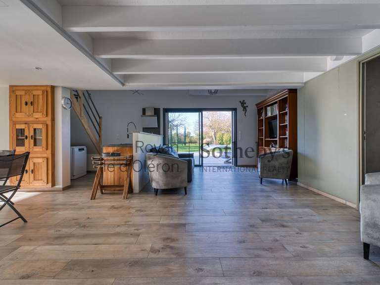 Maison Le Gua - 7 chambres - 300m²