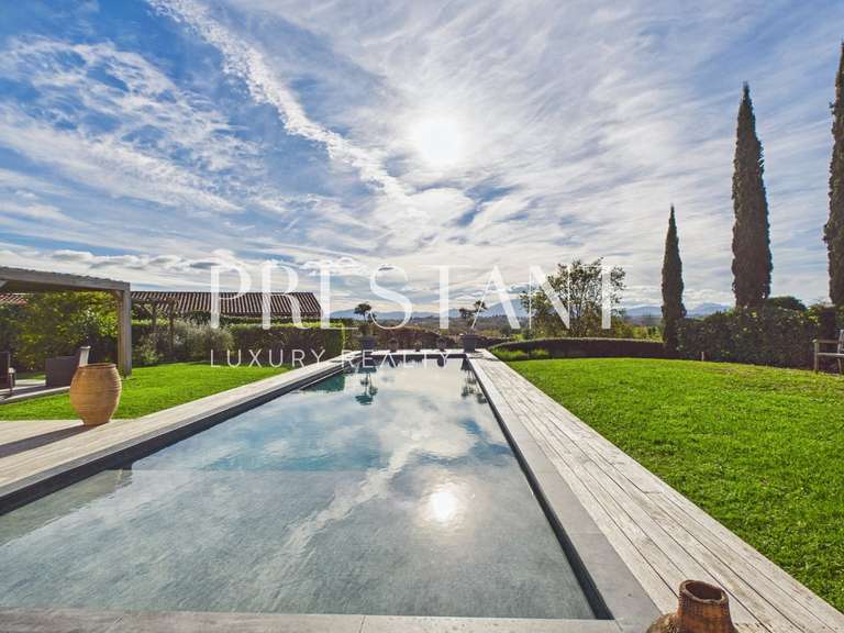 House Arcangues - 3 bedrooms - 220m²