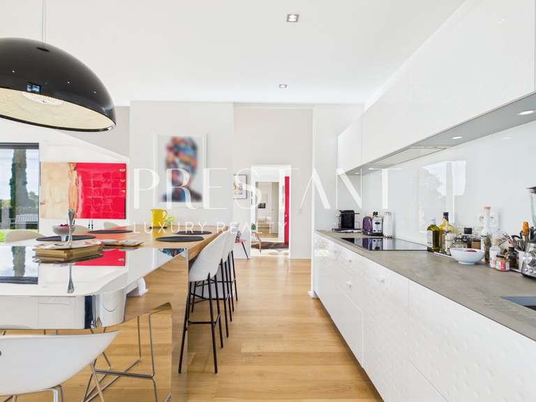House Arcangues - 3 bedrooms - 220m²