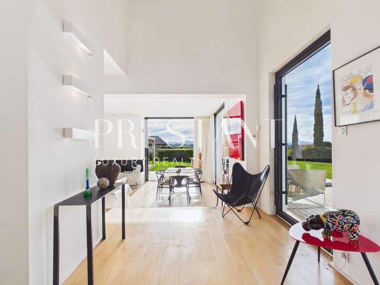 House Arcangues - 3 bedrooms - 220m²