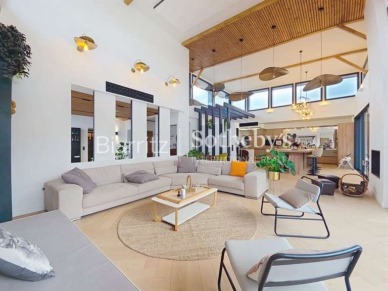 Maison Anglet - 4 chambres - 435m²