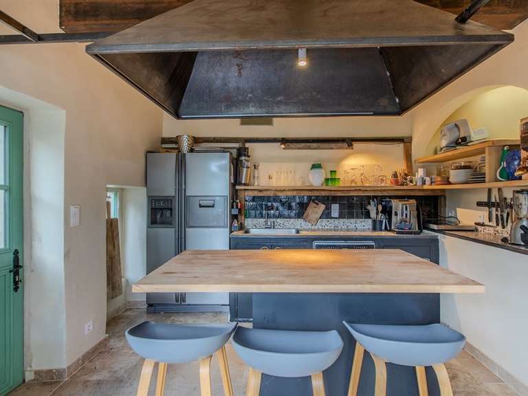 Maison Grignan - 780m²