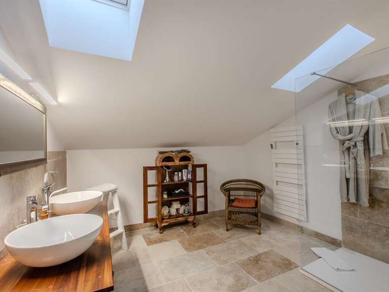 Maison Grignan - 780m²