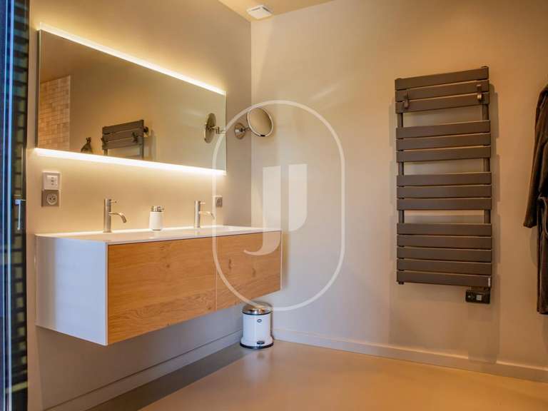 Villa Vaison-la-Romaine - 5 bedrooms - 250m²