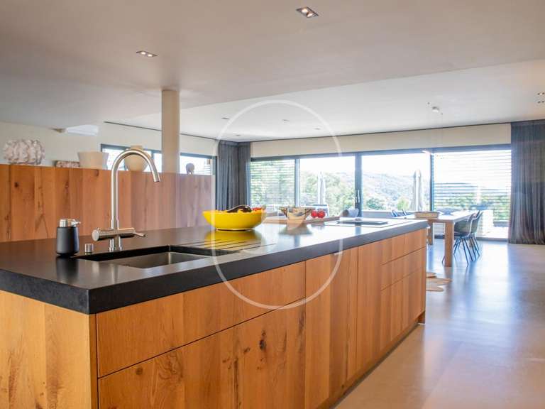 Villa Vaison-la-Romaine - 5 bedrooms - 250m²