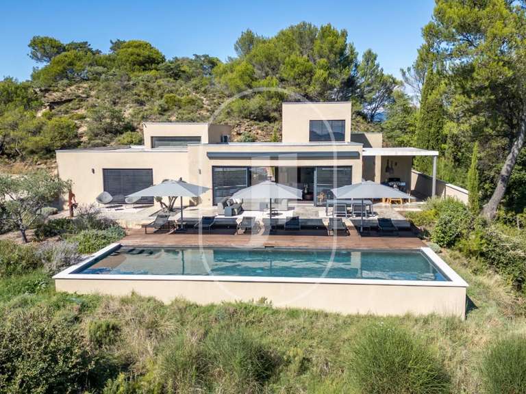 Villa Vaison-la-Romaine - 5 bedrooms - 250m²